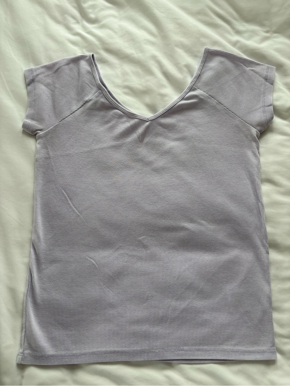 American Eagle - V-Neck Ribbed Short Sleeve Top - Light Lavender